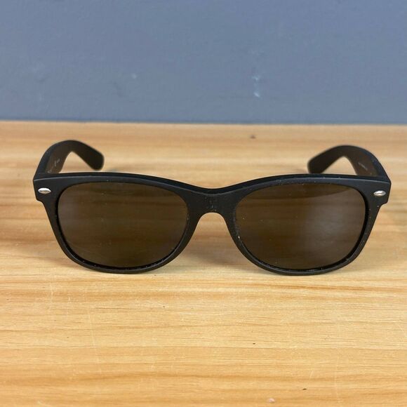 Ray-Ban RB2132 622/58 New Wayfarer Unisex Black Sunglasses Acetate Frame-Only - Picture 2 of 7
